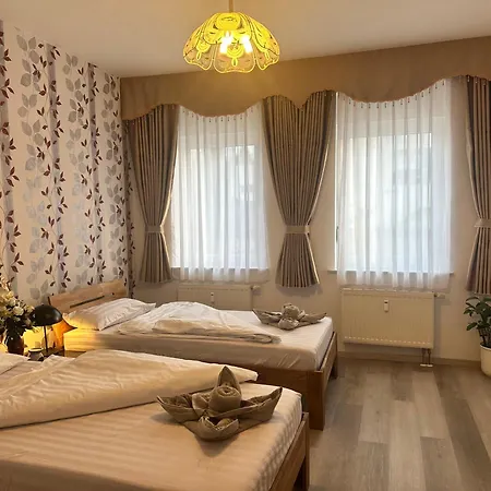 Appartement Kaethe-Kollwitz Strasse 54, F1 à Altenburg Extérieur photo